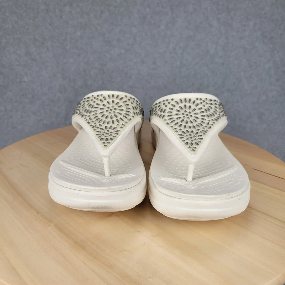Crocs Monterey Shimmer Wedge Flip Flops Stucco White Metallic‎ Sandals Size 7